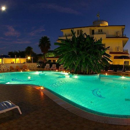 Hotel Eolo Капо Ватикано Екстериор снимка