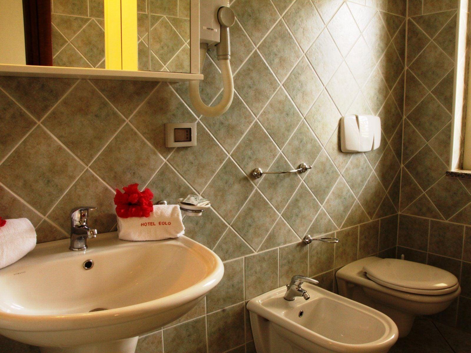 Hotel Eolo Капо Ватикано Екстериор снимка