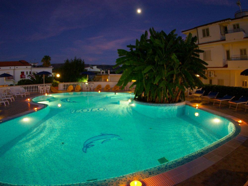 Hotel Eolo Капо Ватикано Екстериор снимка